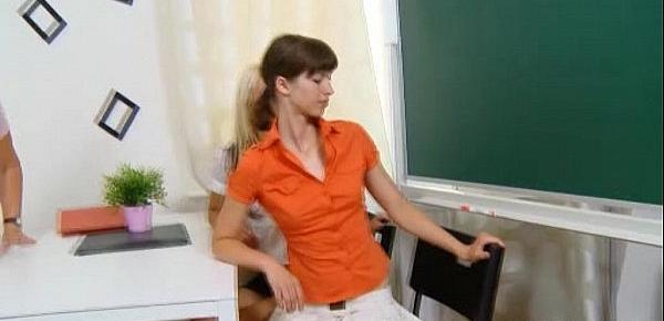  Marisa and her friend have a lesson with older lesbian teacher